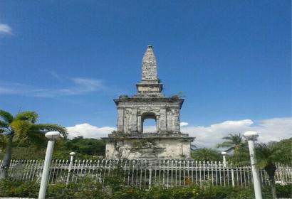 막탄슈라인 &라푸라푸 기념비
