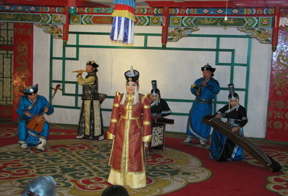 몽골 전통공연 관람